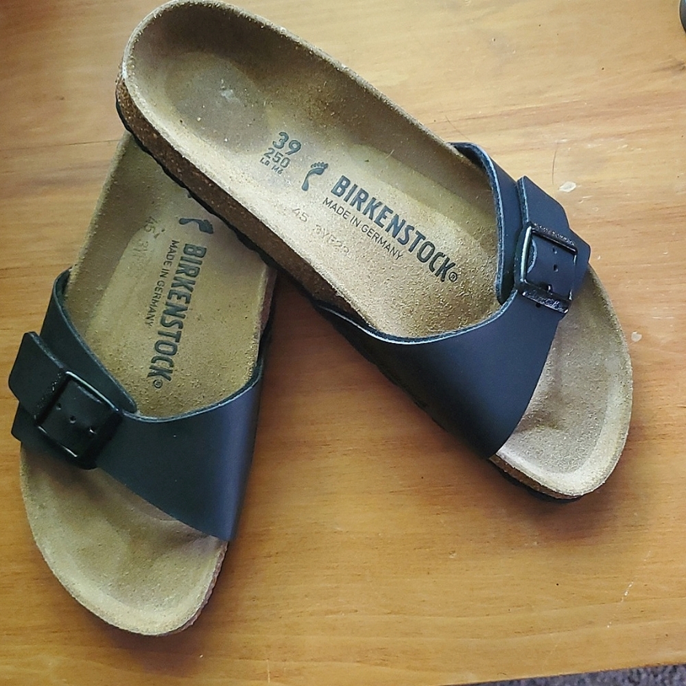 Birkenstock Madrids Black Leather Size 9
